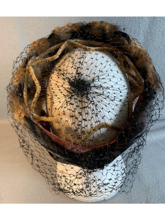 Ladies Black & Mauve Satin Fur and Netting Hat UnionMade Vintage main image 11
